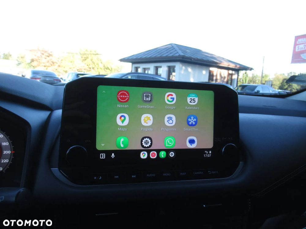 Nissan Qashqai 1.3 DIG-T N-Connecta DCT - 28