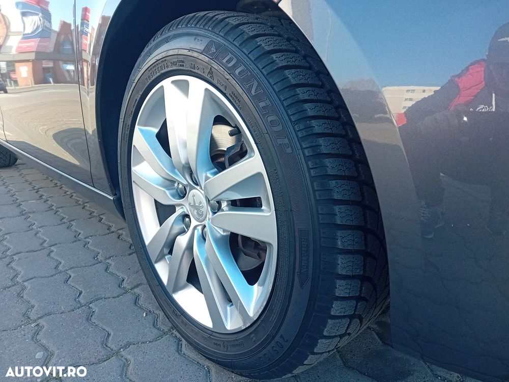 Peugeot 308 125 THP Active - 25