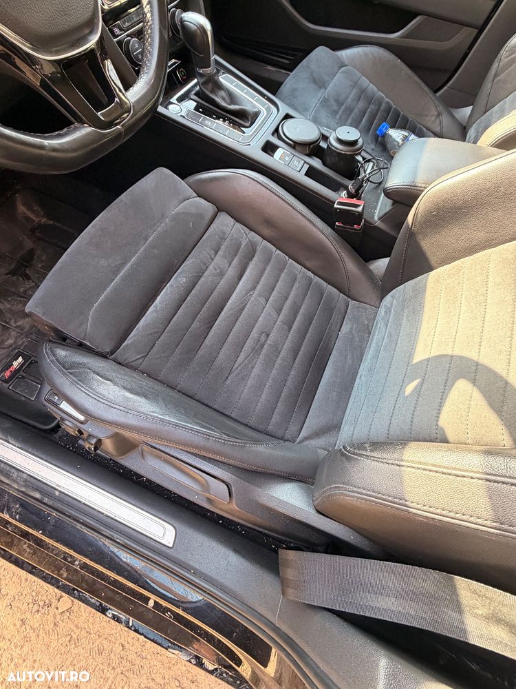 Volkswagen Passat 2.0 TDI DSG Comfortline - 5