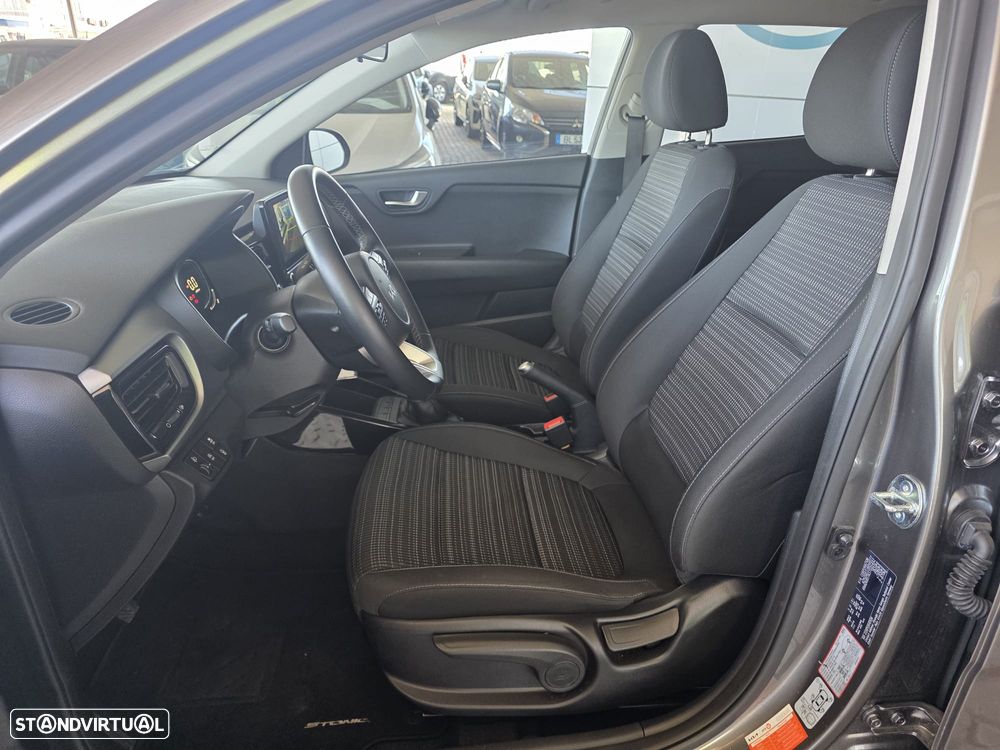 Kia Stonic 1.0 T-GDI Drive - 10