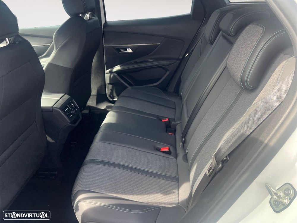 Peugeot 3008 1.2 PureTech Allure - 13