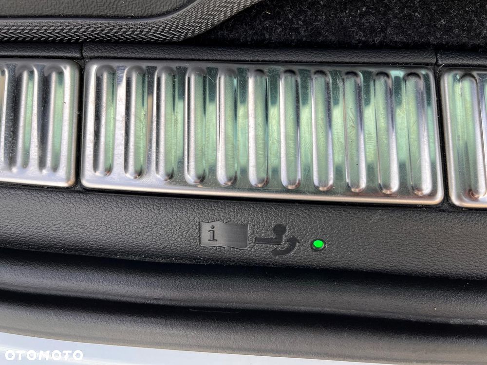 Skoda Superb 2.0 TDI DSG Style - 13