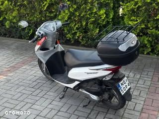 Honda Vision - 3