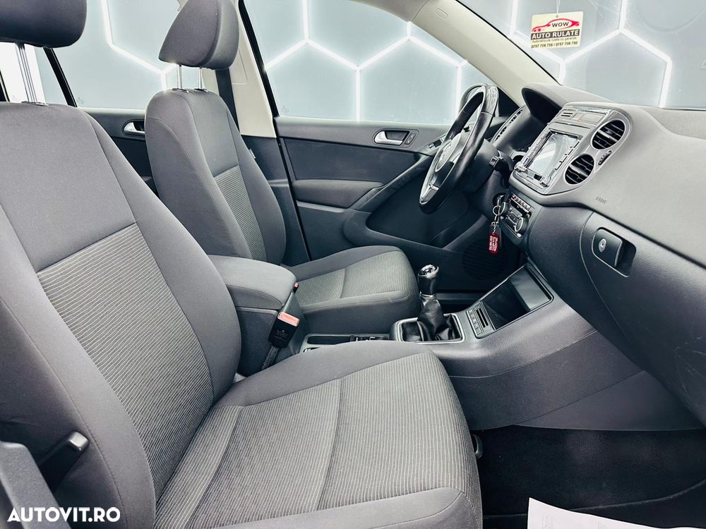 Volkswagen Tiguan 2.0 TDI SCR BlueMotion Technology Trend & Fun - 17