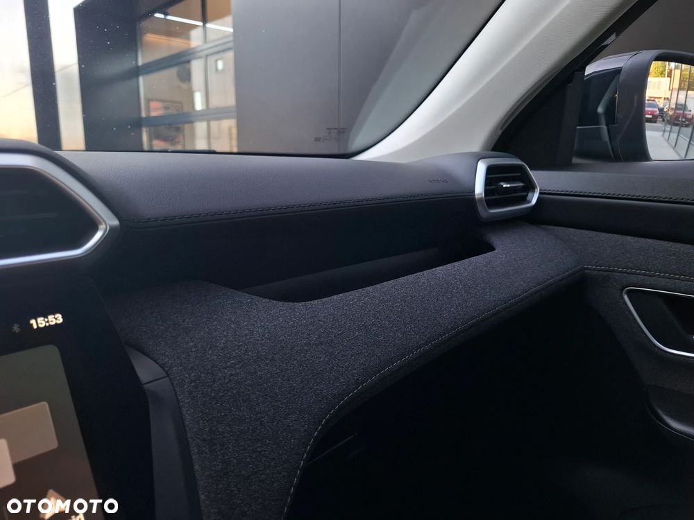MG ZS Hybrid+ - 27