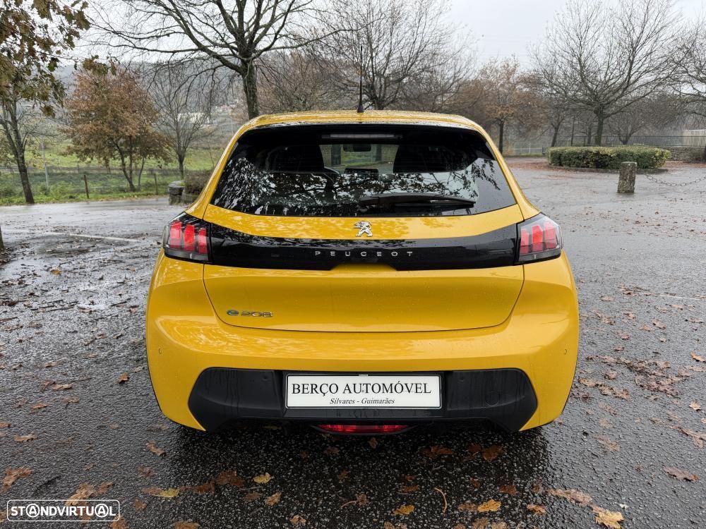 Peugeot e-208 50 kWh Allure Pack - 6