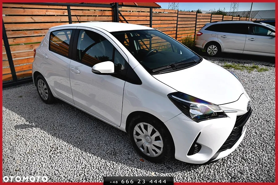 Toyota Yaris - 8