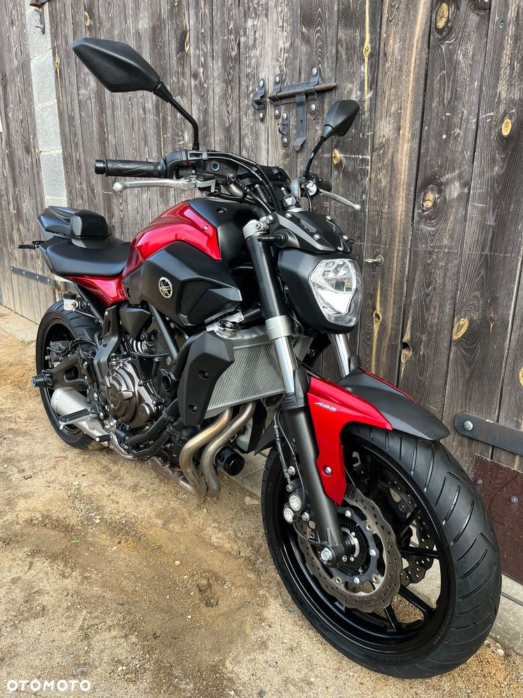 Yamaha MT - 4
