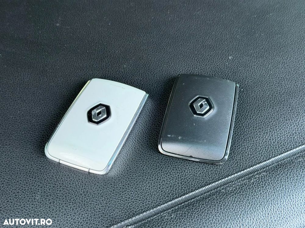 Renault Megane Grandtour TCe 140 GPF INTENS - 40