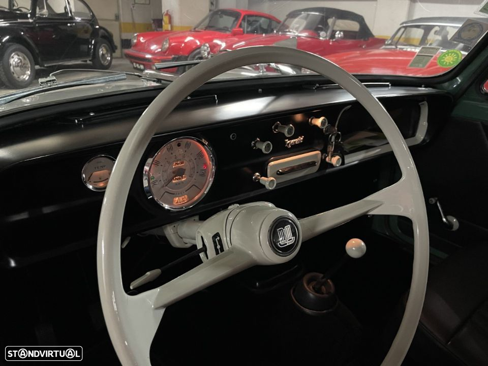 Triumph Herald - 7
