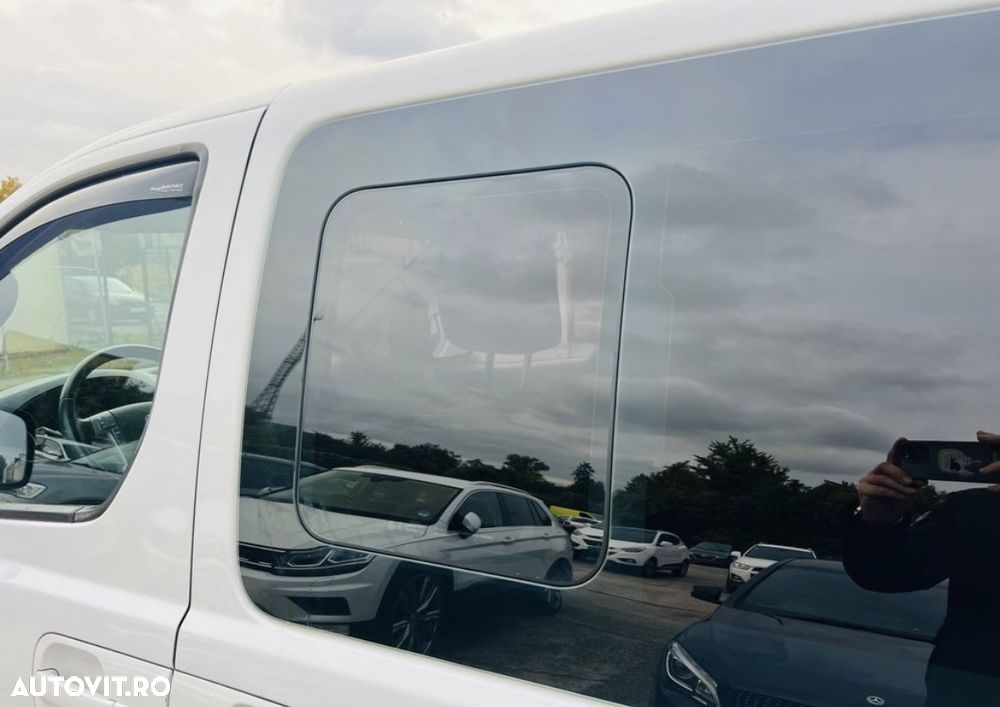 Hyundai H-1 2.5 CRDi Travel Comfort - 14