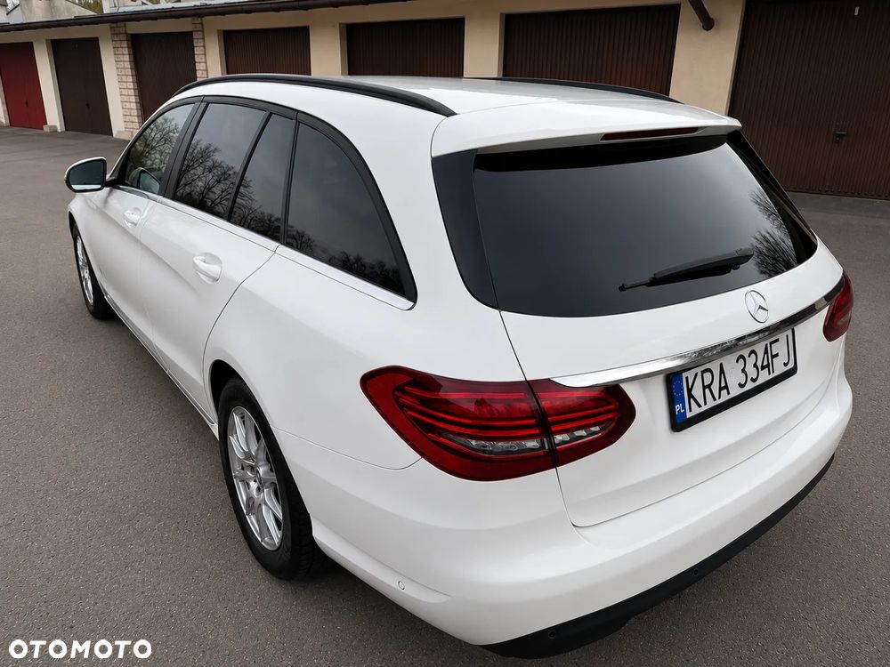 Mercedes-Benz Klasa C 200 d 9G-TRONIC - 20
