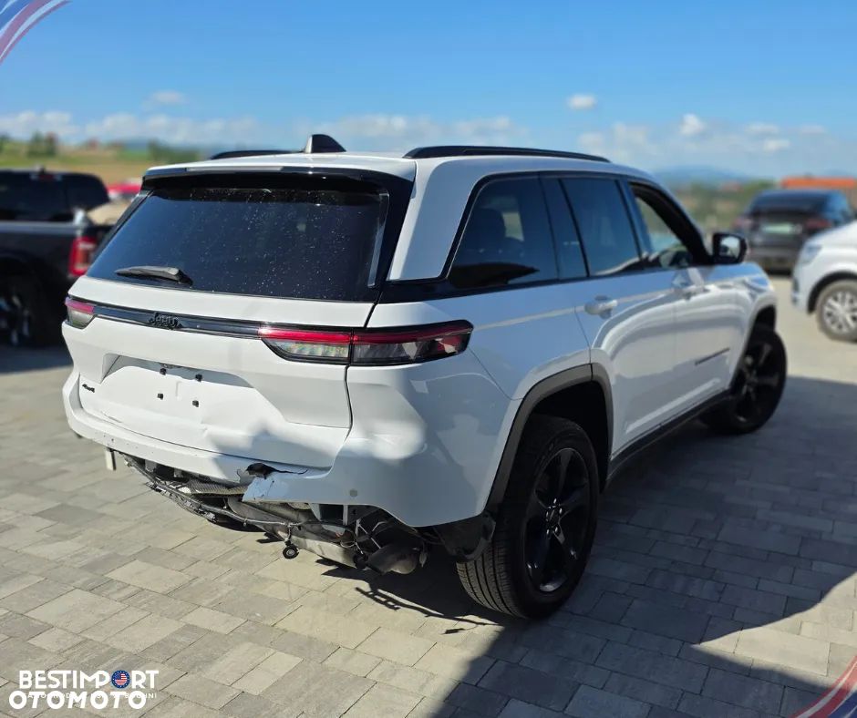 Jeep Grand Cherokee - 6