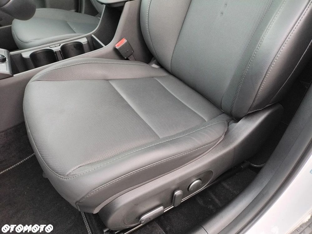 Hyundai Kona 1.6 T-GDI Platinum DCT - 12