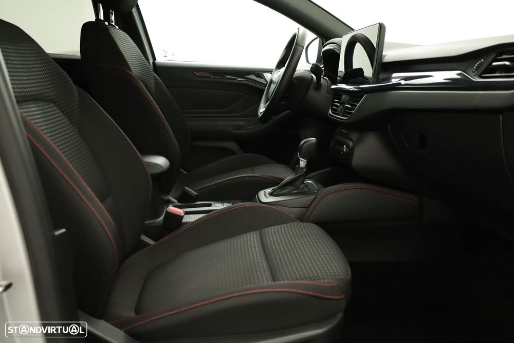 Ford Focus SW 1.0 EcoBoost MHEV ST-Line X Aut. - 21