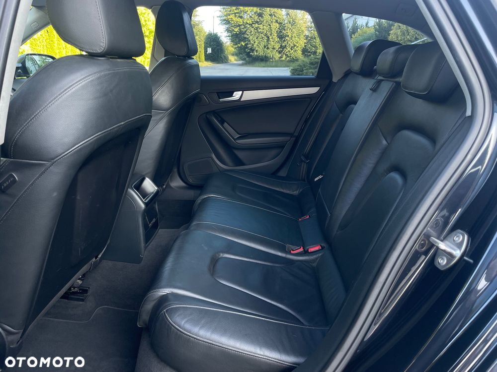 Audi A4 Avant 2.0 TDI ultra - 9