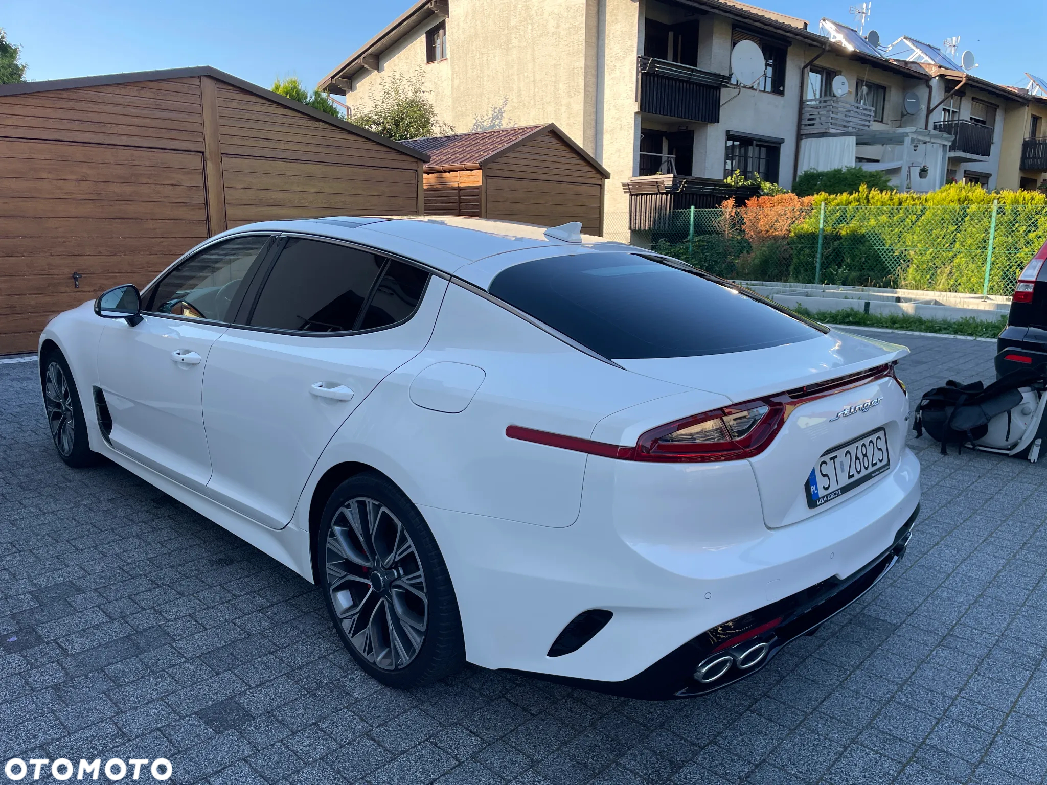 Kia Stinger 2.0 T-GDI GT Line - 6