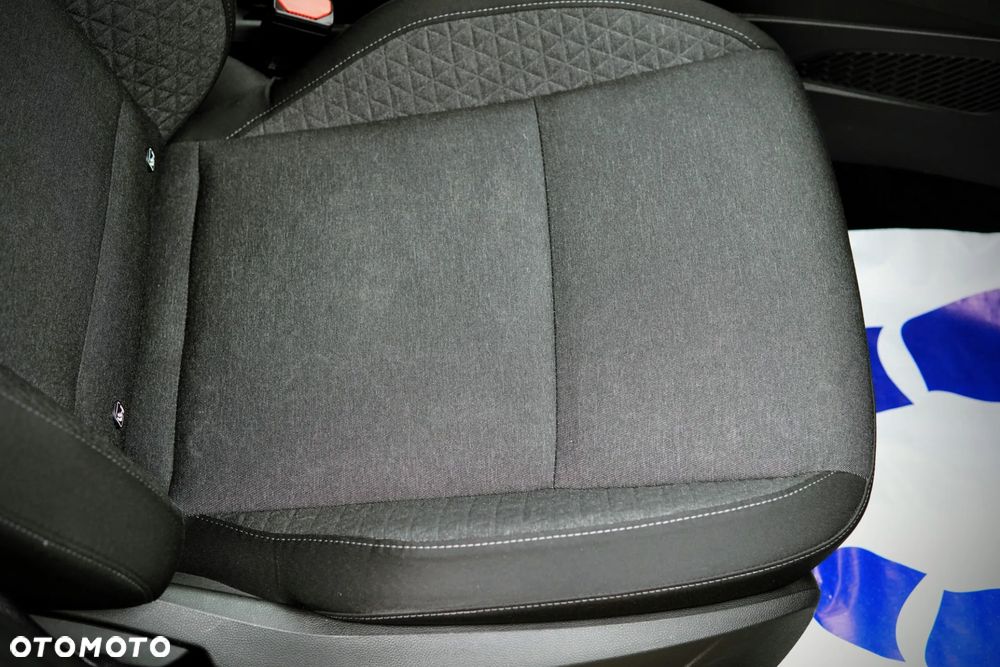 Renault Clio ver-1-0-tce-zen - 33