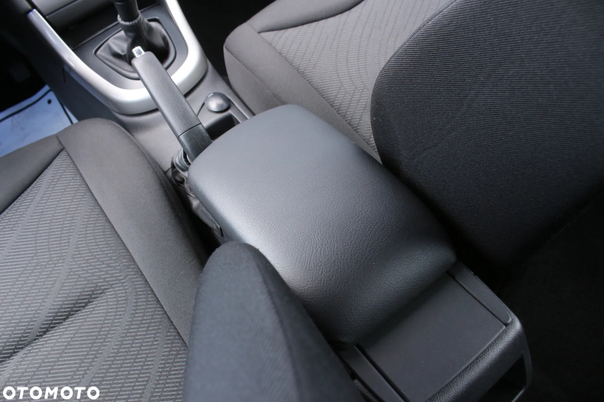 Peugeot 308 1.6 HDi Access - 40