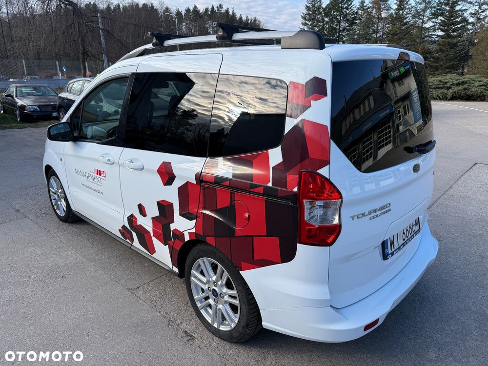 Ford Tourneo Courier 1.0 EcoBoost Ambiente - 2