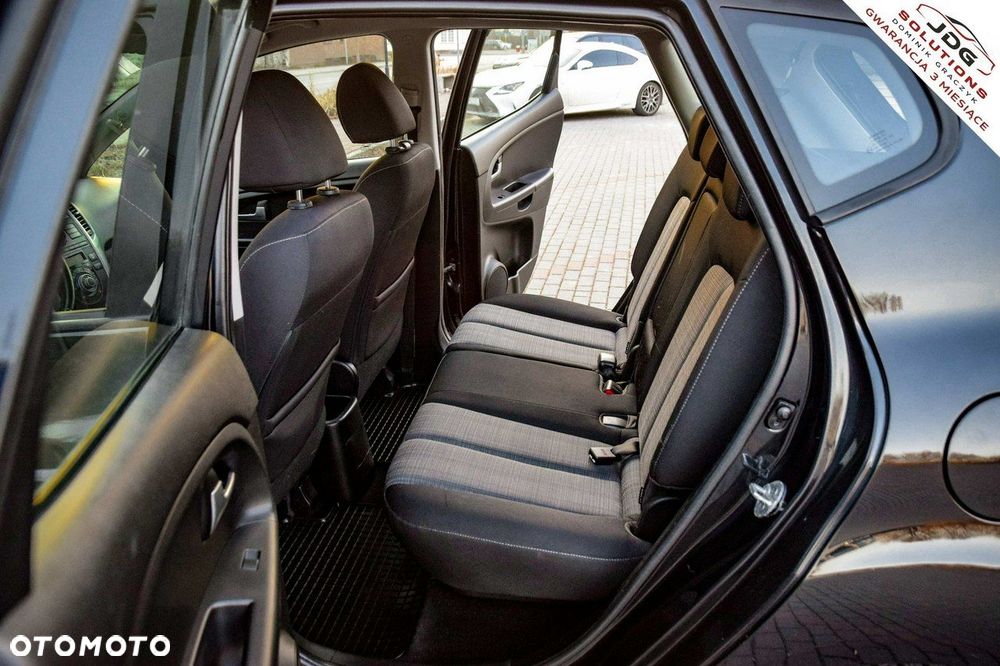 Kia Venga 1.4 CRDi 90 ISG Edition 7 - 34