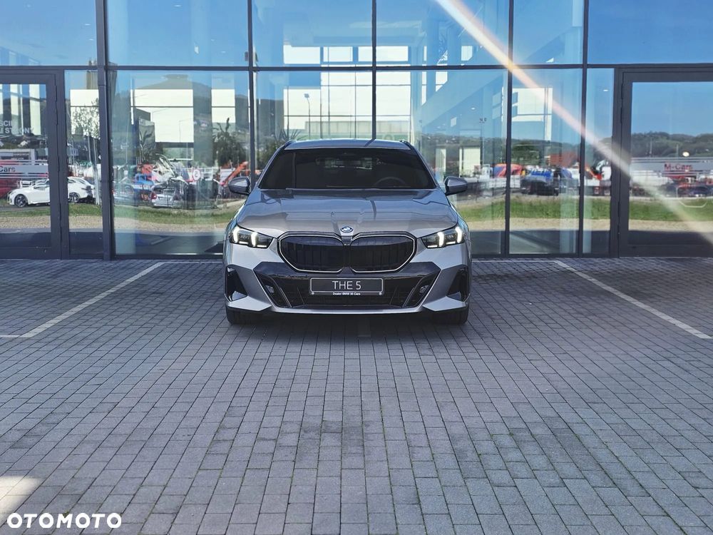 BMW Seria 5 530e PHEV - 8