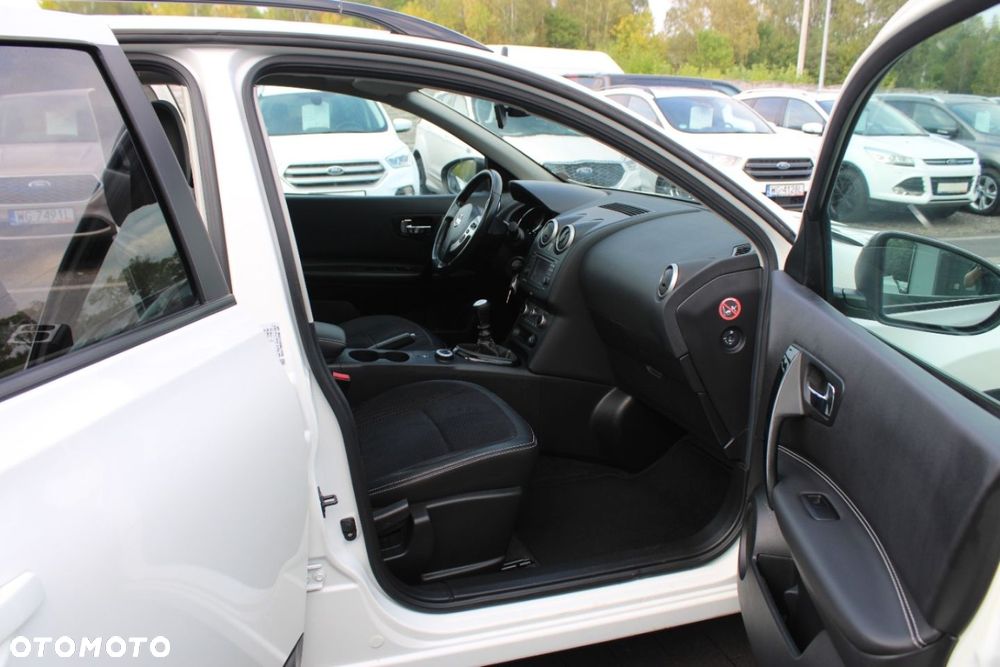 Nissan Qashqai - 32