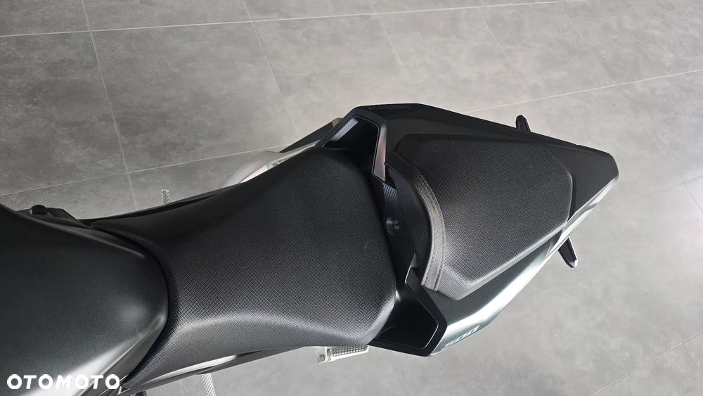Honda Hornet - 7