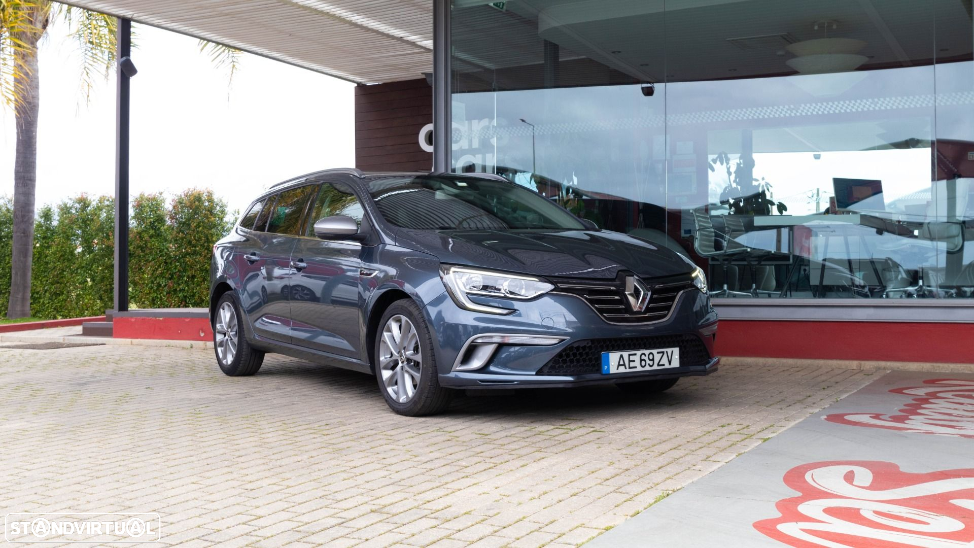 Renault Mégane Sport Tourer 1.3 TCe GT Line EDC - 2