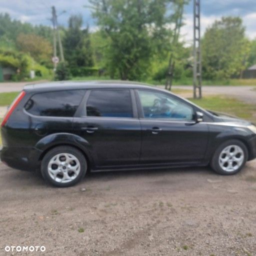 Ford Focus 1.8 TDCi Ambiente - 4