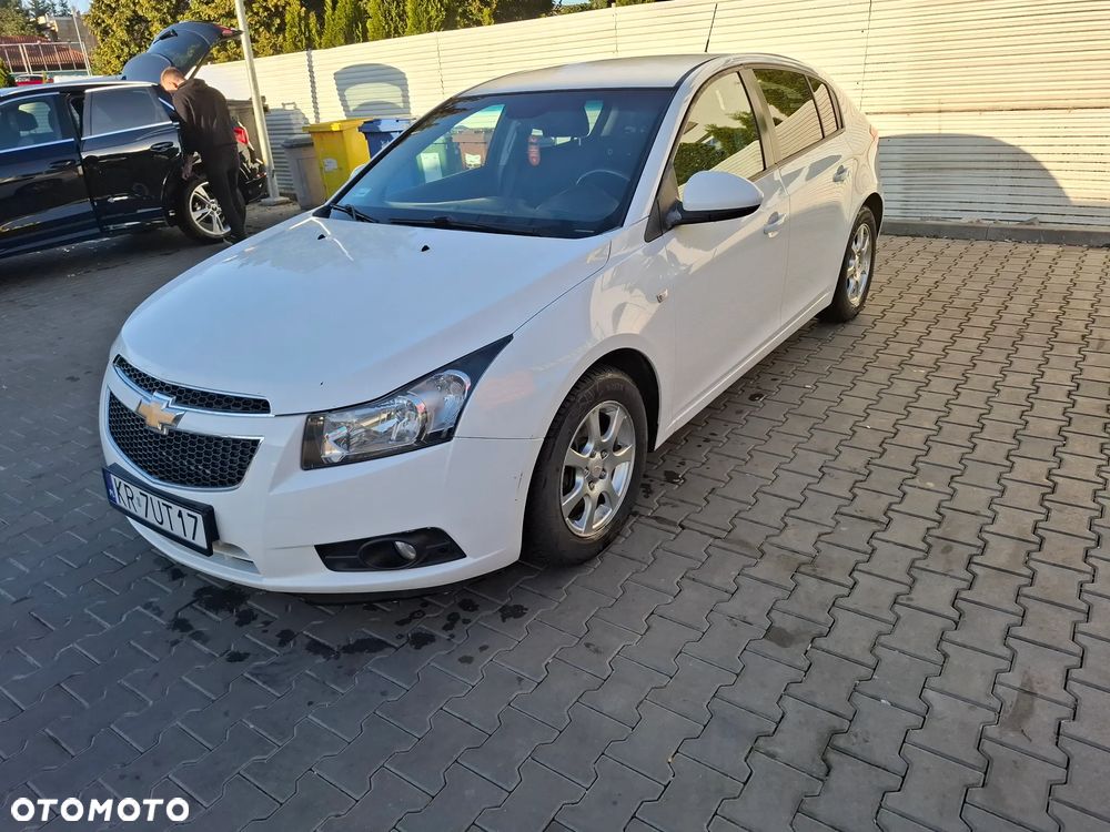 Chevrolet Cruze - 3