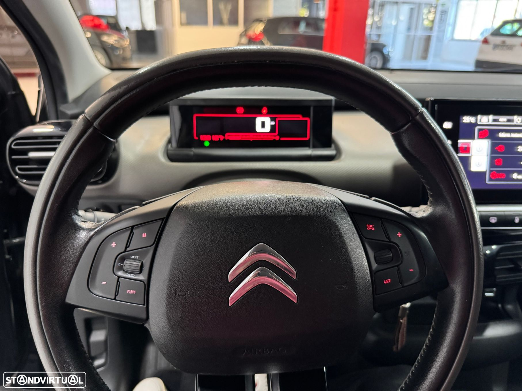 Citroën C4 Cactus 1.6 BlueHDi Feel - 24