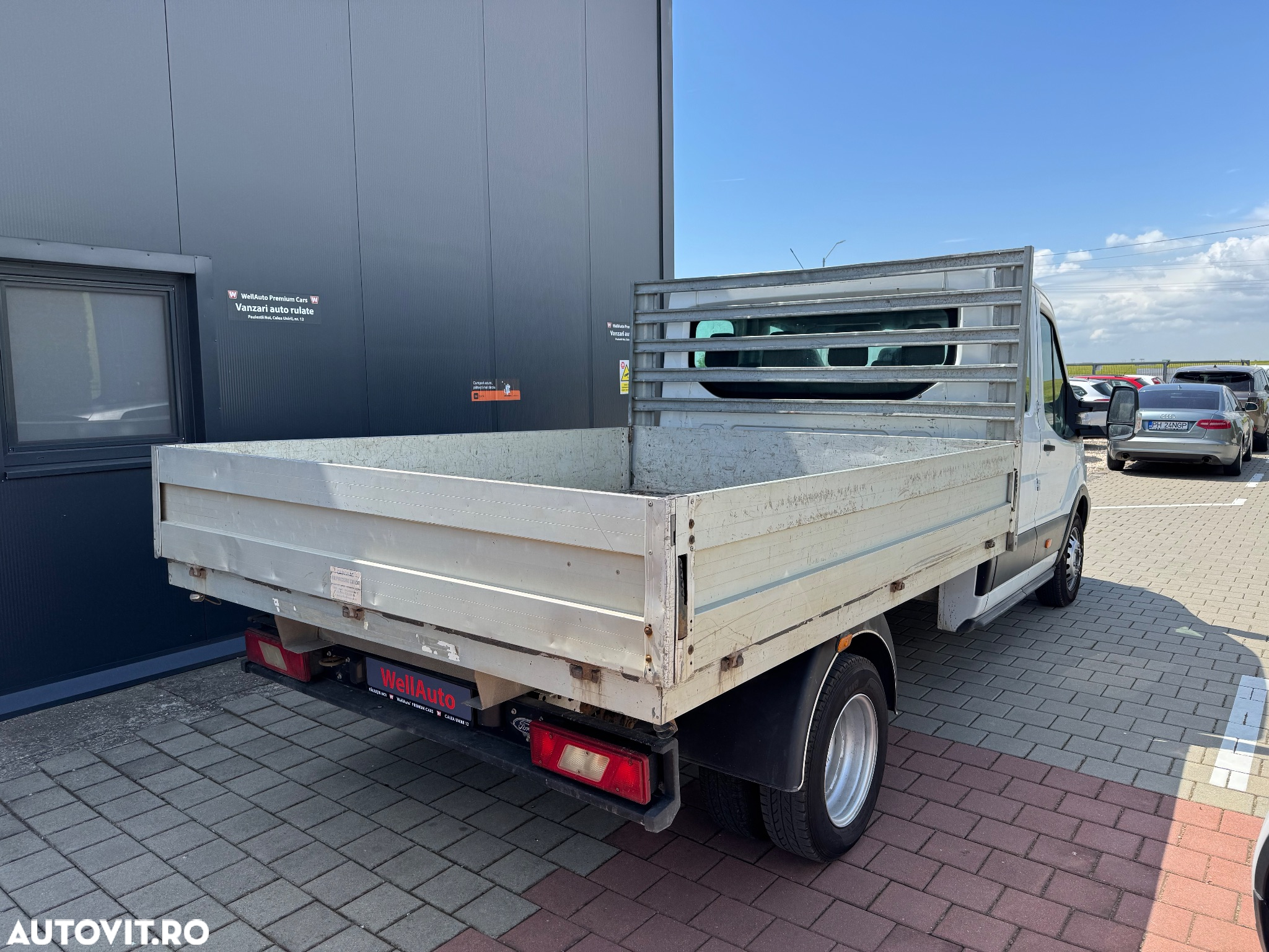 Ford Transit - 4