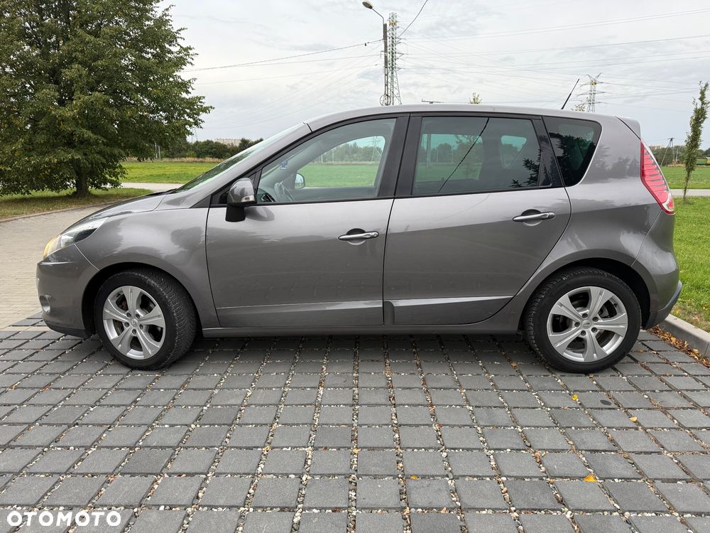 Renault Scenic 2.0 16V 140 CVT Dynamique - 7
