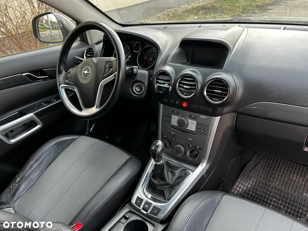 Opel Antara - 8