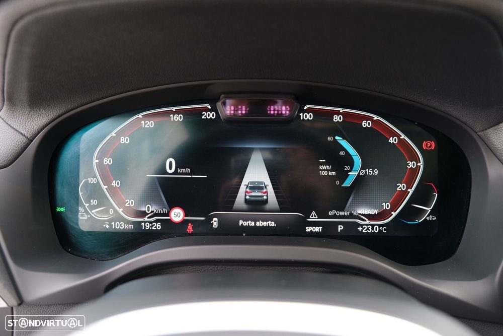 BMW iX3 M Sport Impressive - 28