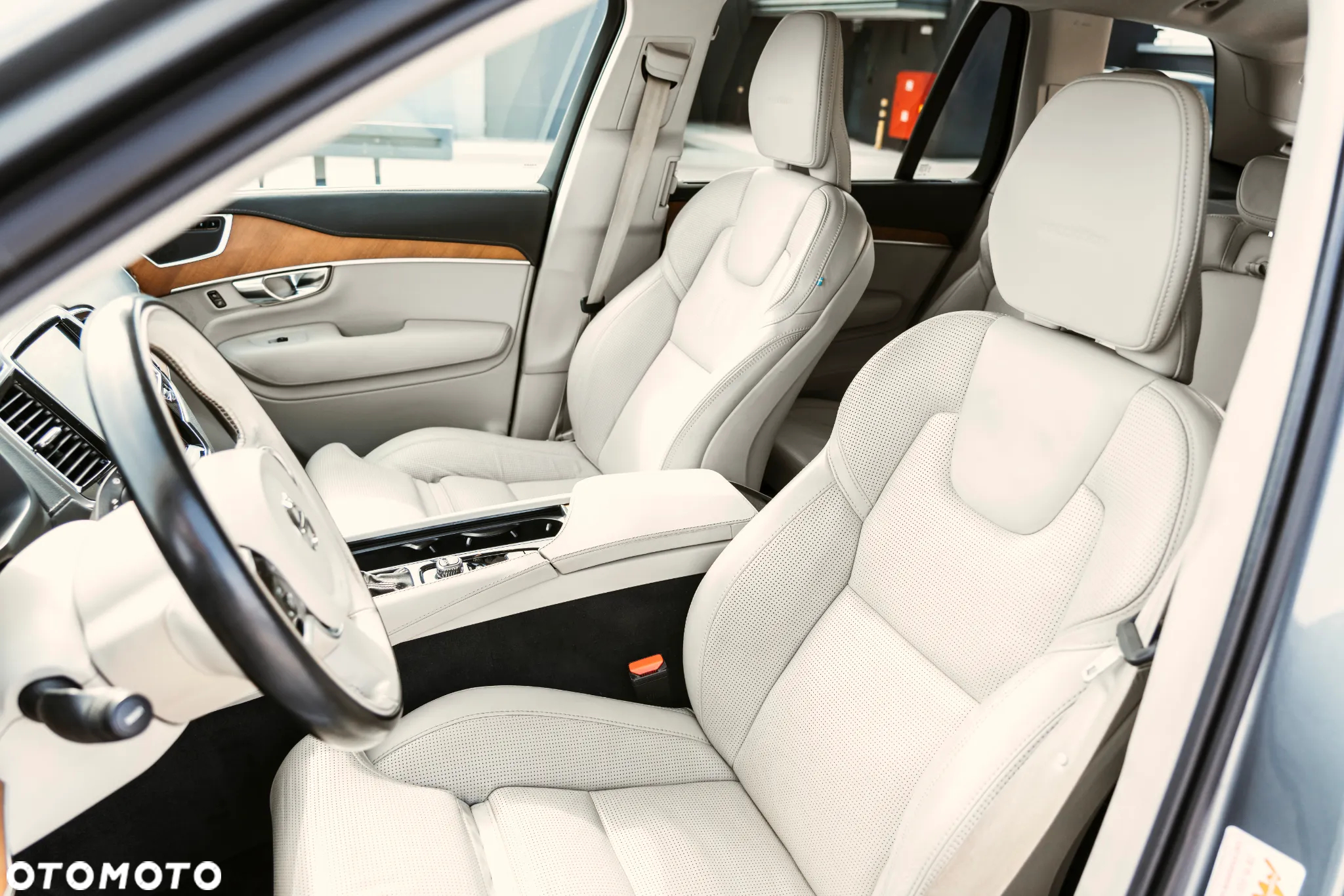 Volvo XC 90 D5 AWD Inscription 7os - 33