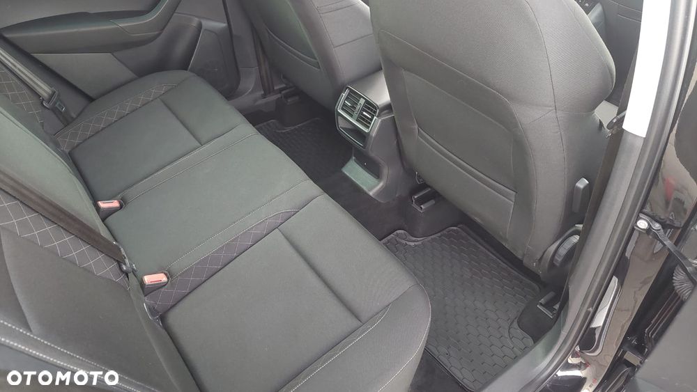 Skoda Karoq 2.0 TDI SCR 4x4 DSG Style - 10