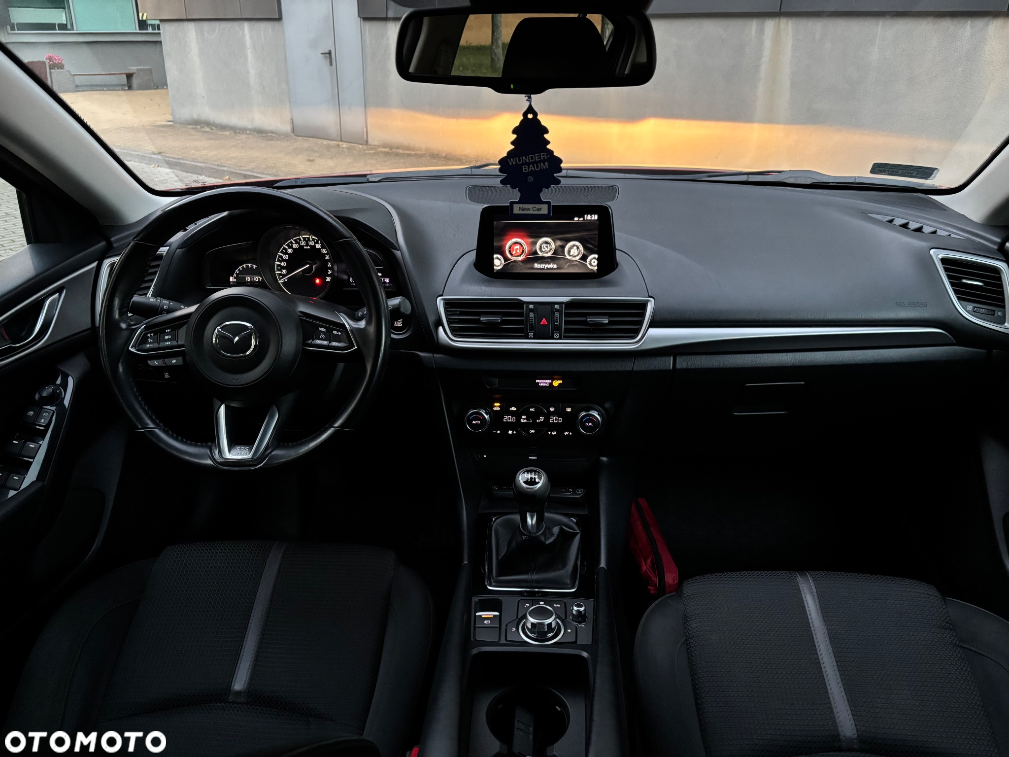 Mazda 3 - 10