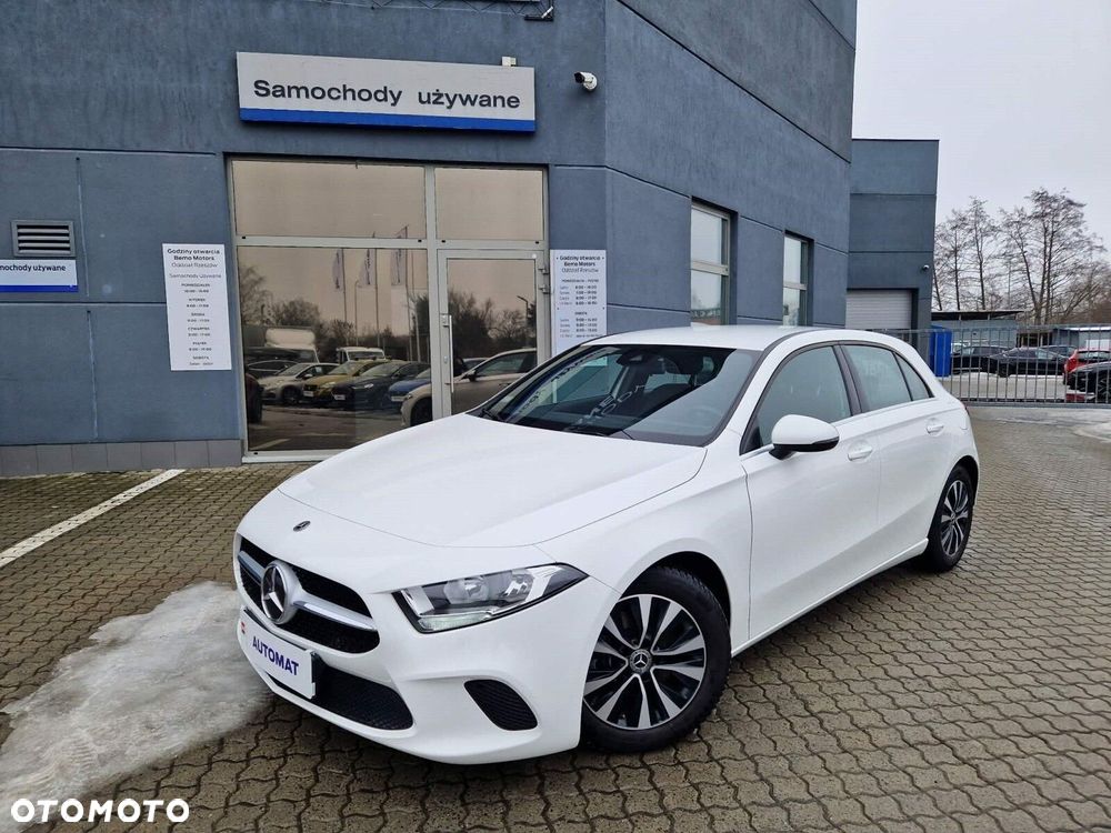Mercedes-Benz Klasa A 180 Style 7G-DCT - 2
