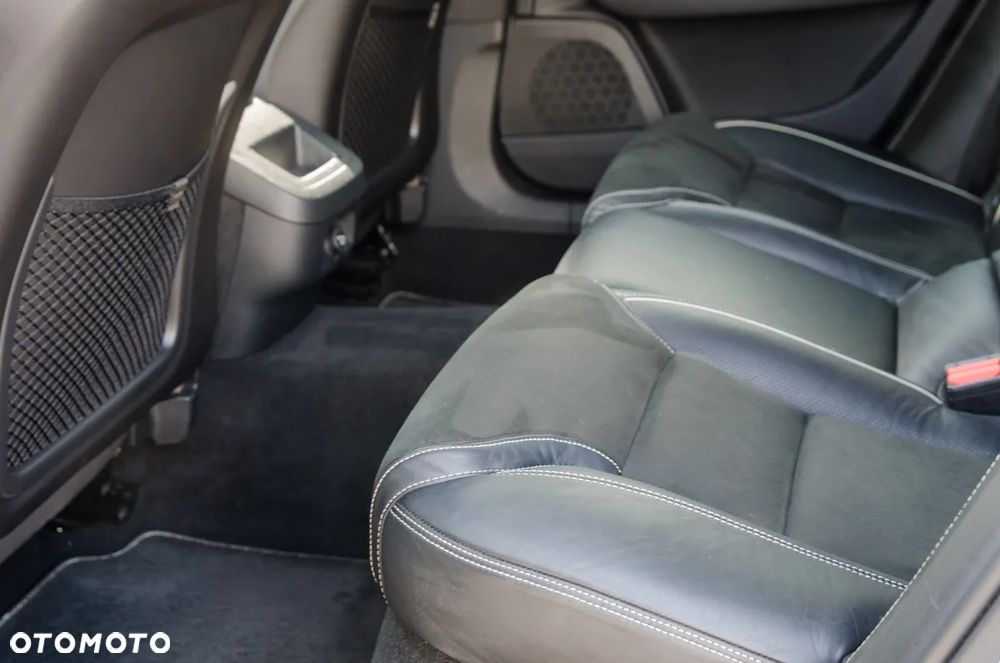 Volvo V90 D4 Geartronic R Design - 18