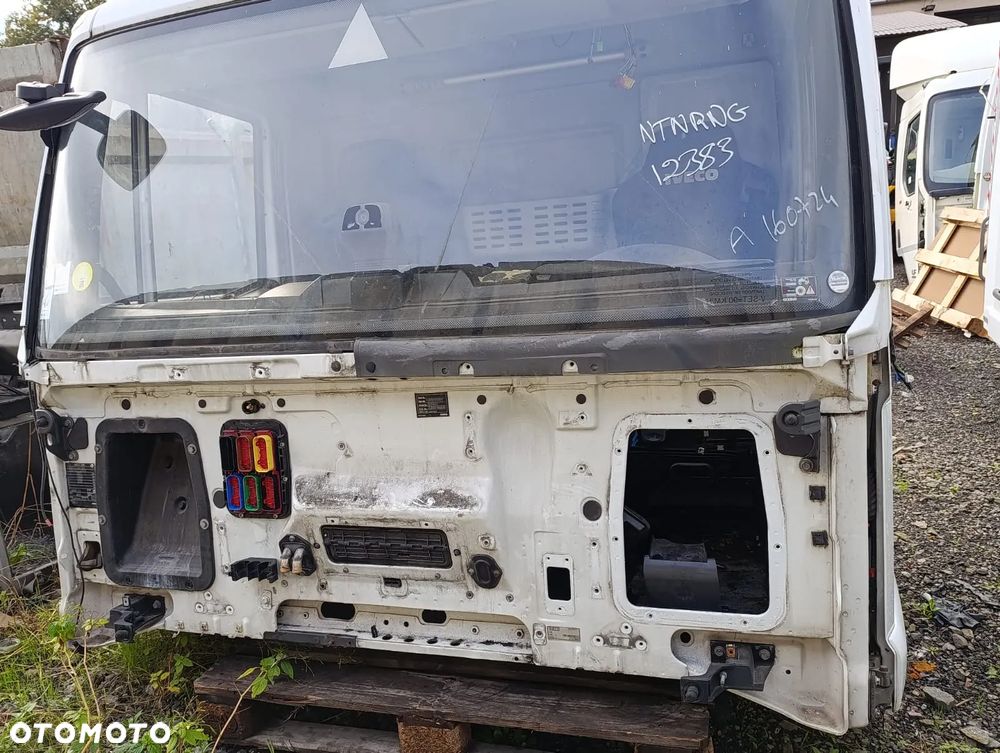 KABINA DZEINNA IVECO EUROCARGO EURO 6 22.5 - 7