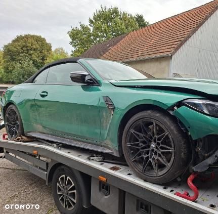 BMW M4 2025 photo 4