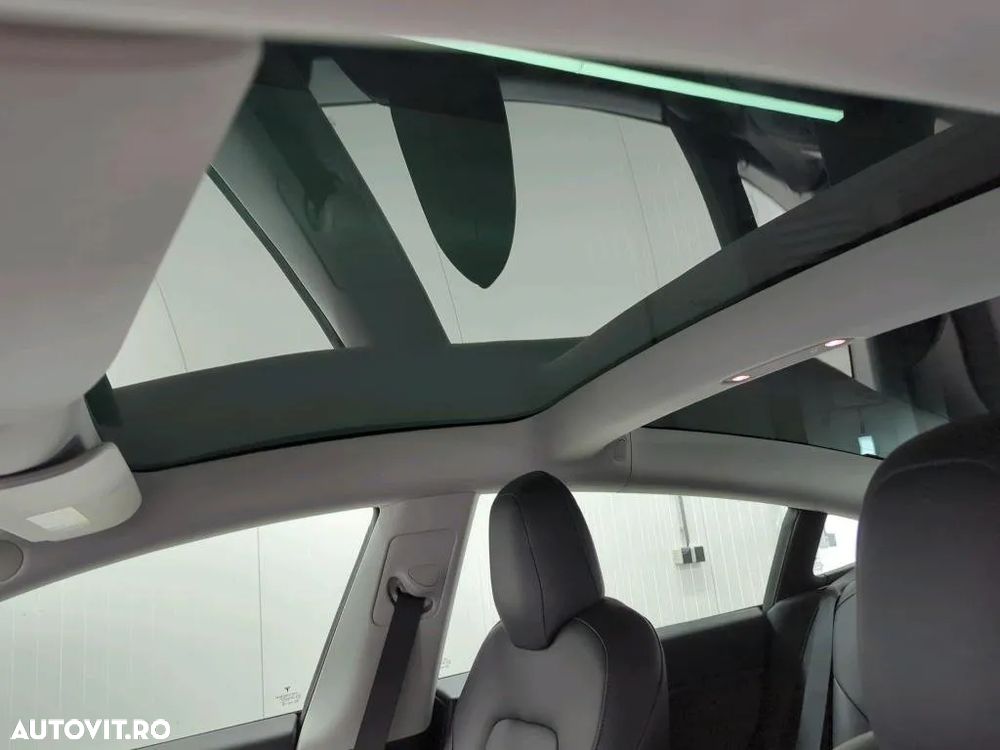 Tesla Model 3 Standard Reichweite Plus Hinterradantrieb - 8