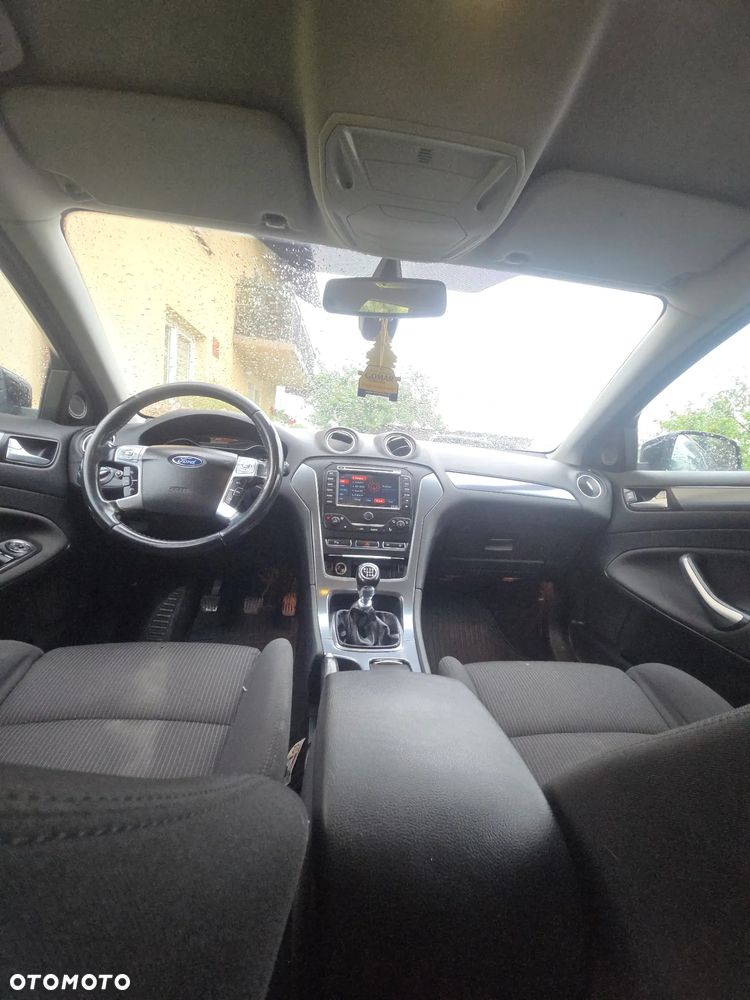 Ford Mondeo 1.6 TDCi Titanium - 16