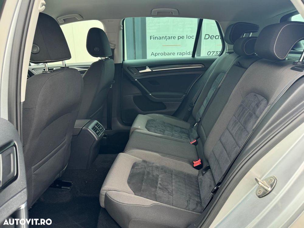 Volkswagen Golf 1.6 TDI DPF DSG Team - 15