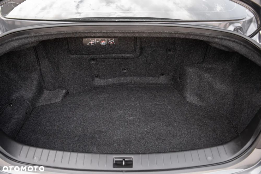 Infiniti Q50 Q50S Hybrid Sport AWD - 31