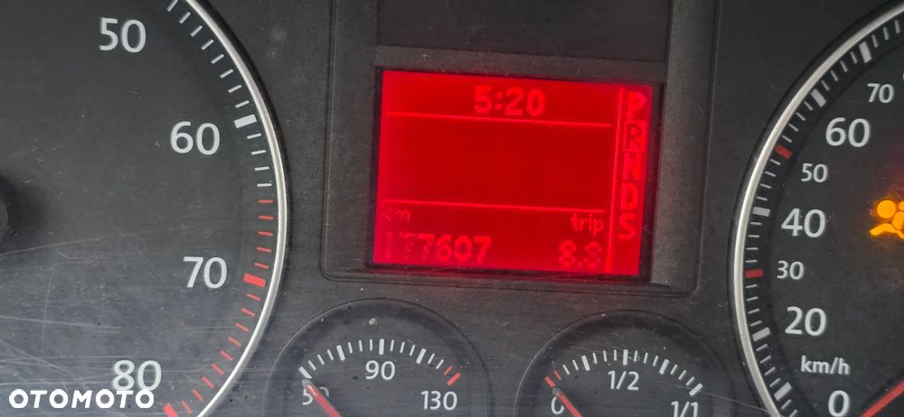 Volkswagen Golf 1.6 Automatik Comfortline - 30