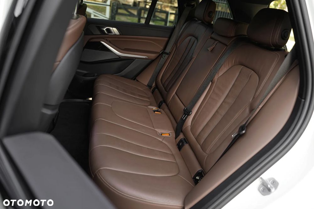 BMW X5 - 29