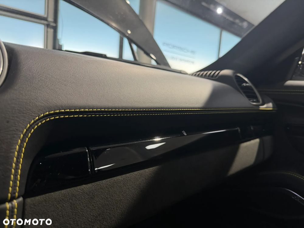 Porsche 718 Boxster - 26